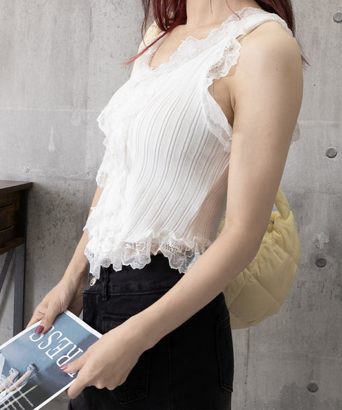 レースフリル ニットタンクトップ 韓国風 レディース レースドッキング ニットトップス 大人可愛い ノースリーブニットソー きれいめニットキャミソール インナー秋 84WANJIA-020